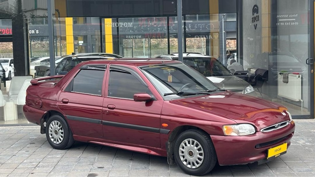FORT ESCORT CLX 1.6 MOTOR AİLE ARACI TEMİZ MASRAFSIZ. - 9