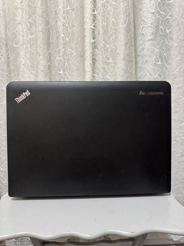 Lenovo Thinkpad E440 - 4