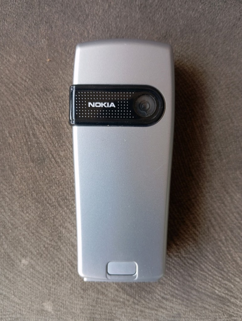Nokia 6230i - 5