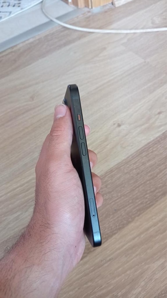 İphone 15 TR Değişensiz Hatasız - 5