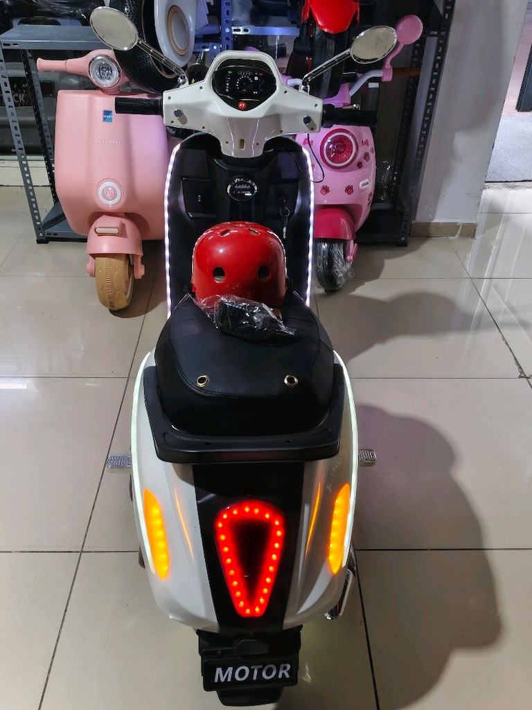 YENİ ÜRÜN MEGA BOY SÜPER BABY KUMANDALI&MANUEL AKÜLÜ ARABA SCOOTER MOT - 10
