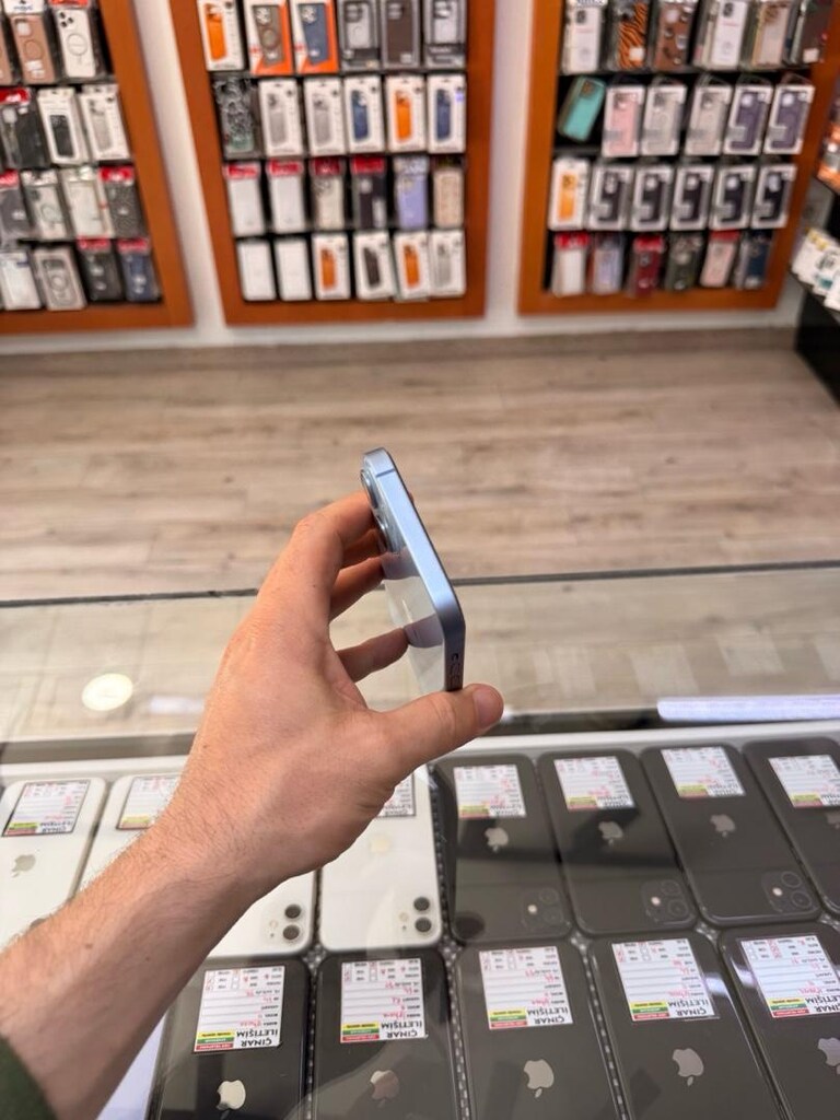 iPhone 14 Plus 128GB - 4