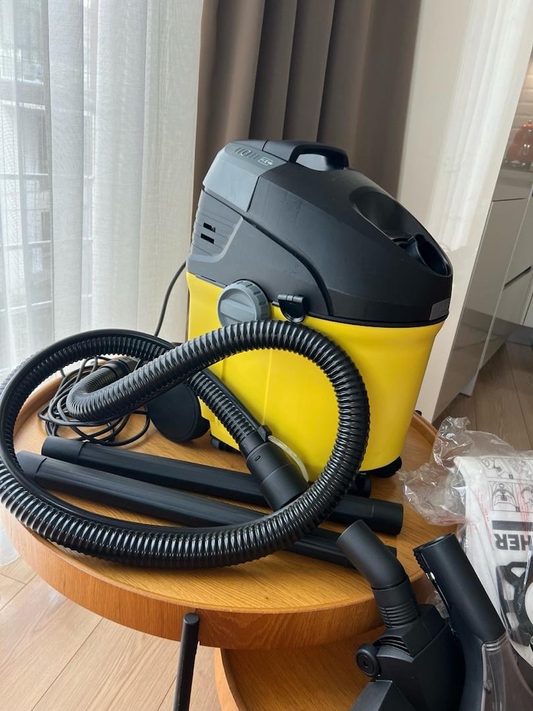 Karcher SE 5100 Halı ve Koltuk Yıkama Makinesi - 3
