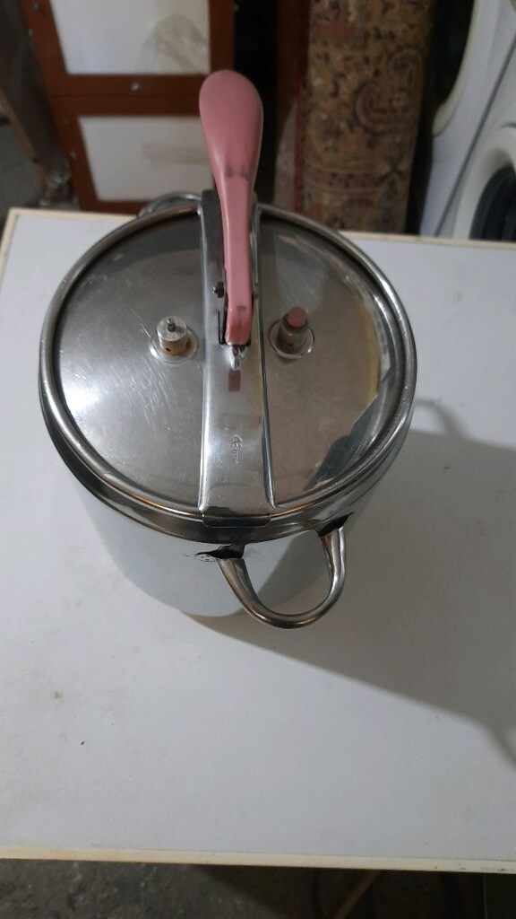 düdüklü tencere 9 litre - 2