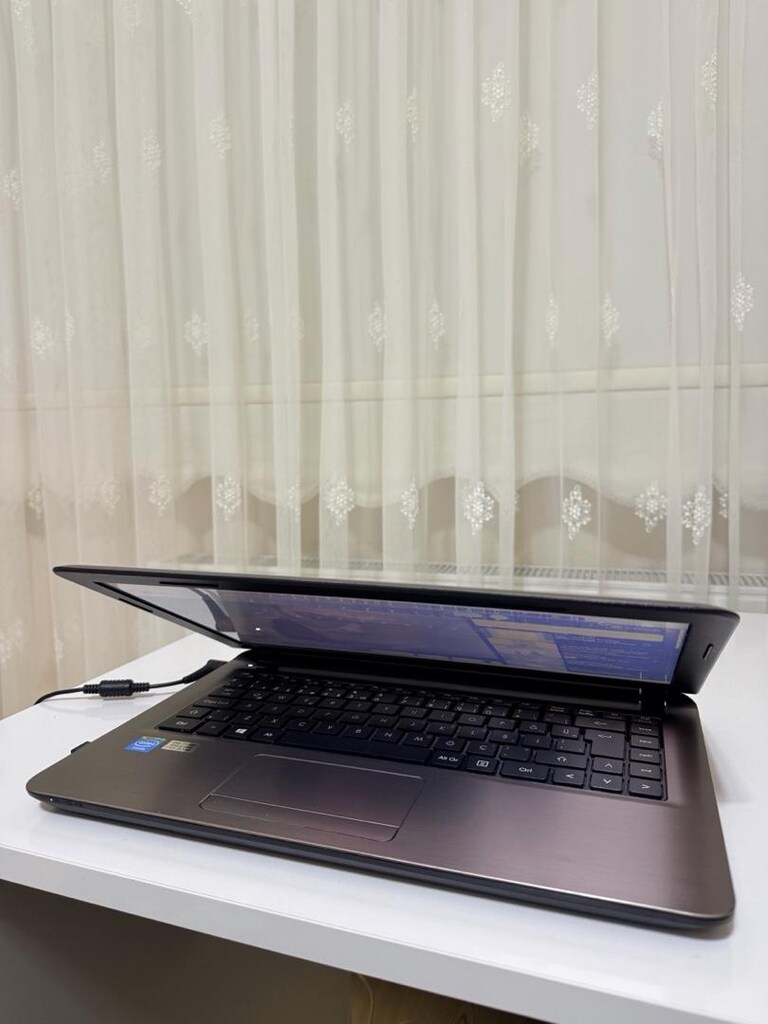 Hatasız ayarında Grundig Leptop Bilgisayar - 5