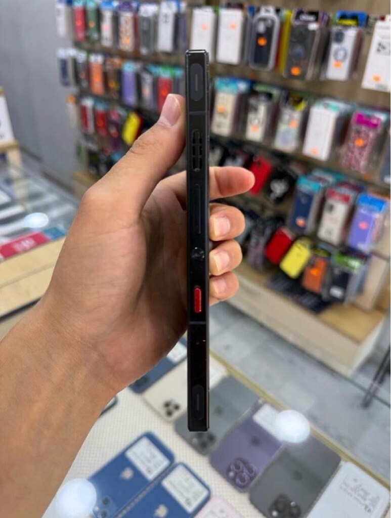 2. EL YD REDMAGİC 9 PRO (512GB-16+12RAM) - 4