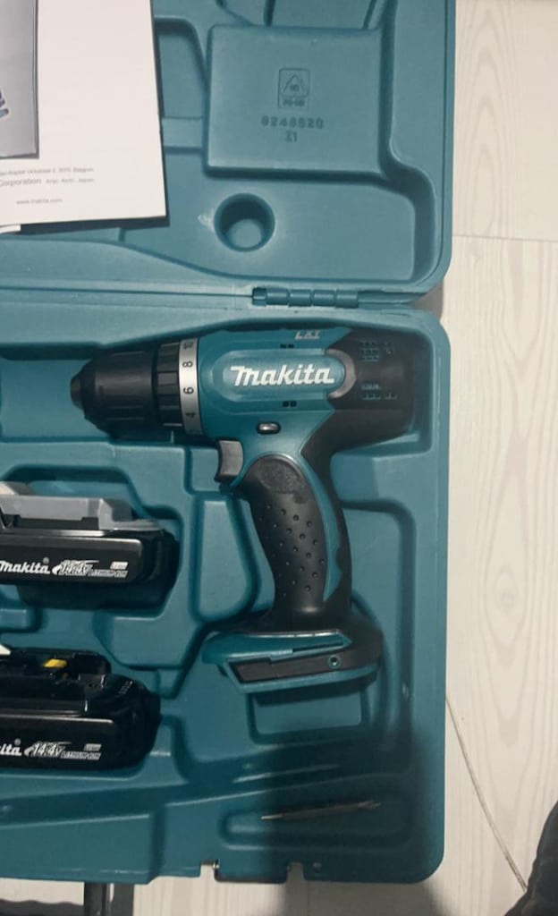 Makita ddf343 akülü vidalama - 3
