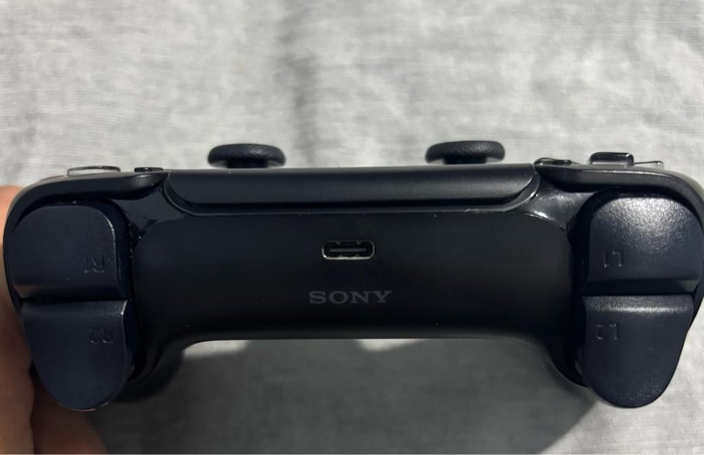 Sony PS5 DualSense - 4