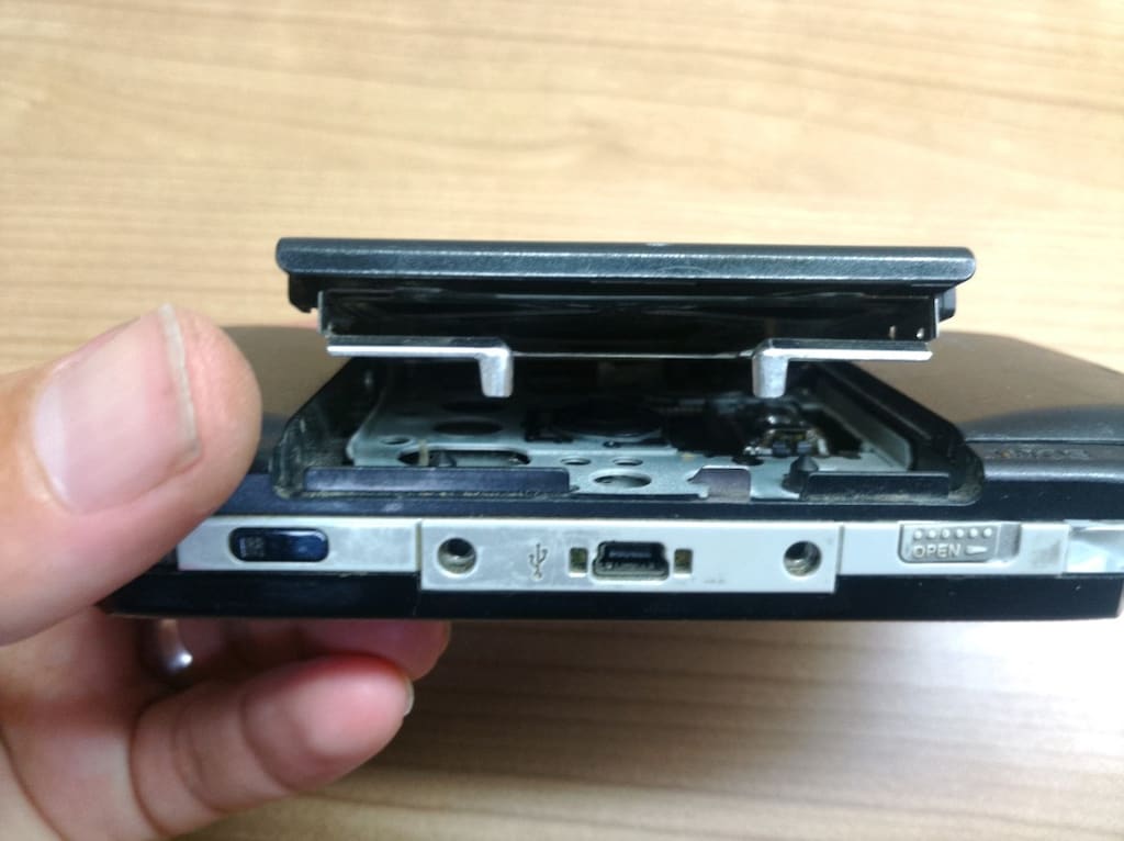 SONY MODEL PSP-1004 biraz bakım ister - 9