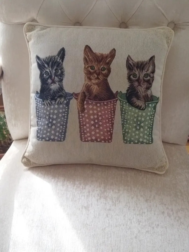 Goblen kedi desenli kırlent - 2
