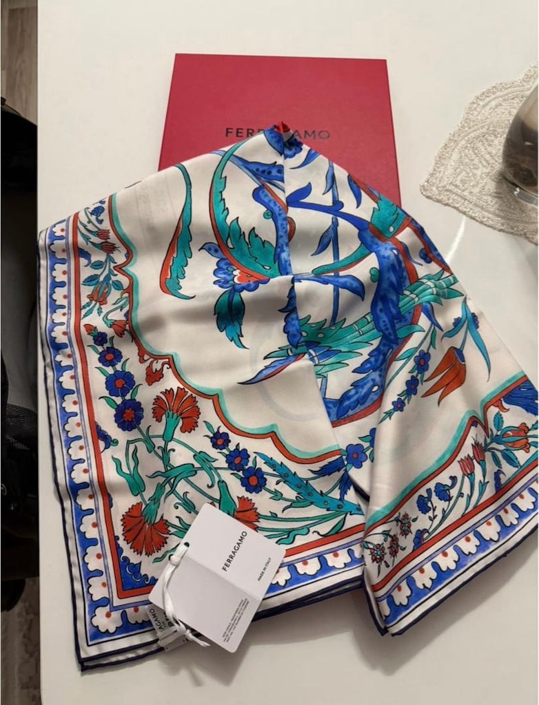 ferragamo ipek eşarp - 2