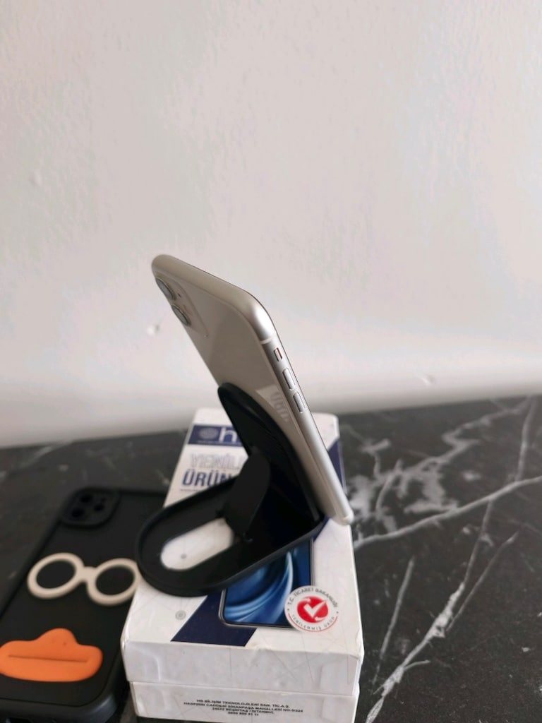 Tertemiz 128 GB iPhone 11 - 5