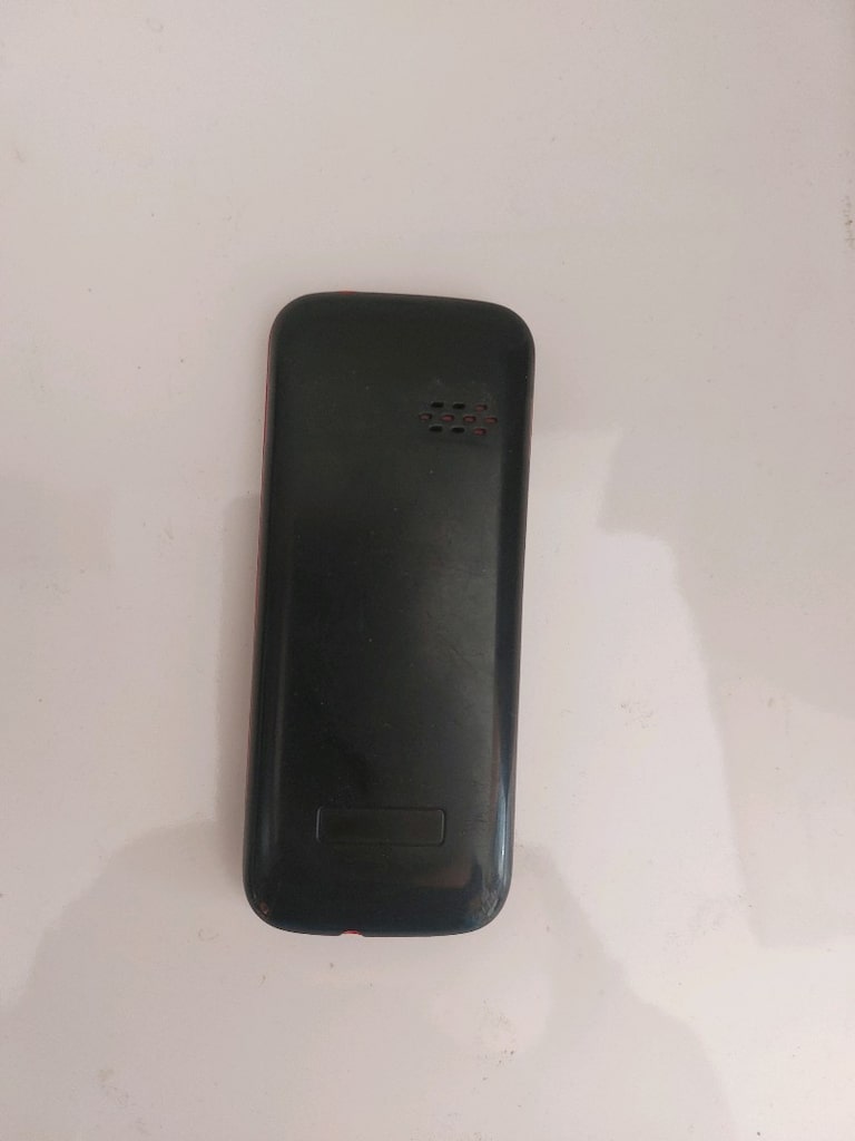 lg tuşlu kamerasız telefon - 2