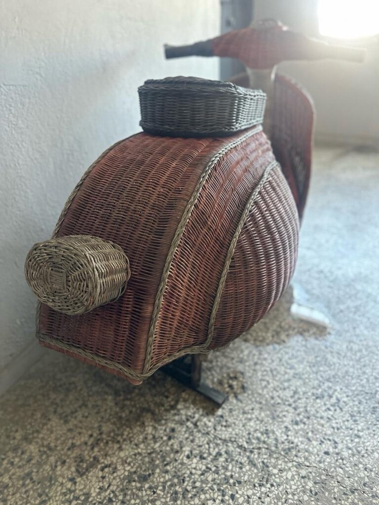 Vespa Hasır Örme Motorsiklet - 4