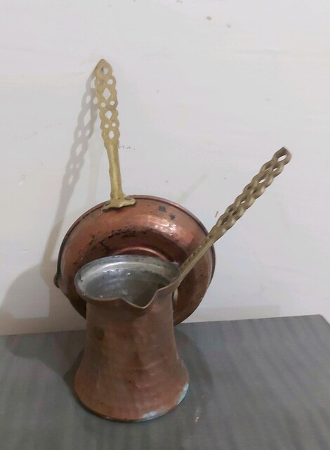 Bakır cezve ve tava