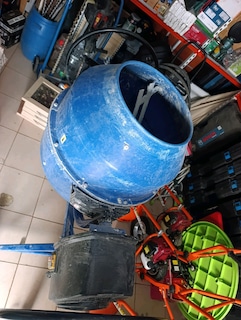 180 LİTRE ELEKTİRİKLİ BETON MİKSERİ - 4