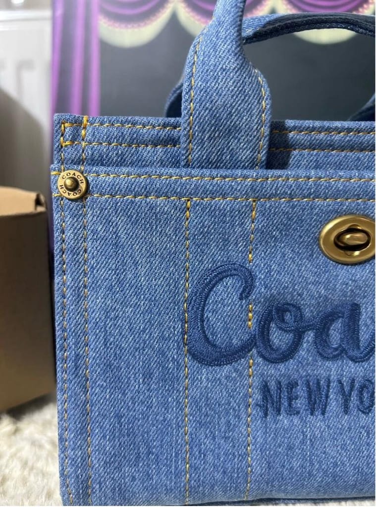 COACH Coach Cargo Tote 20 Denim. - 3