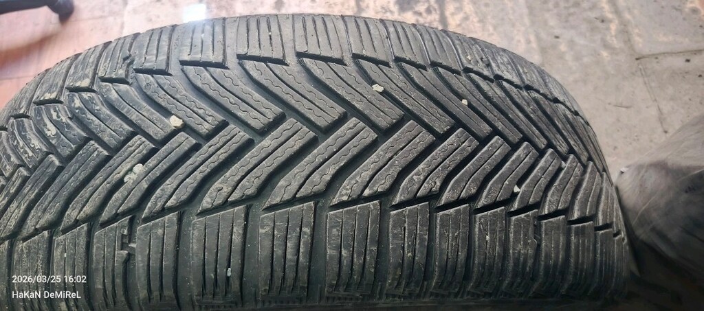 215 60 17 Michelin takım - 2