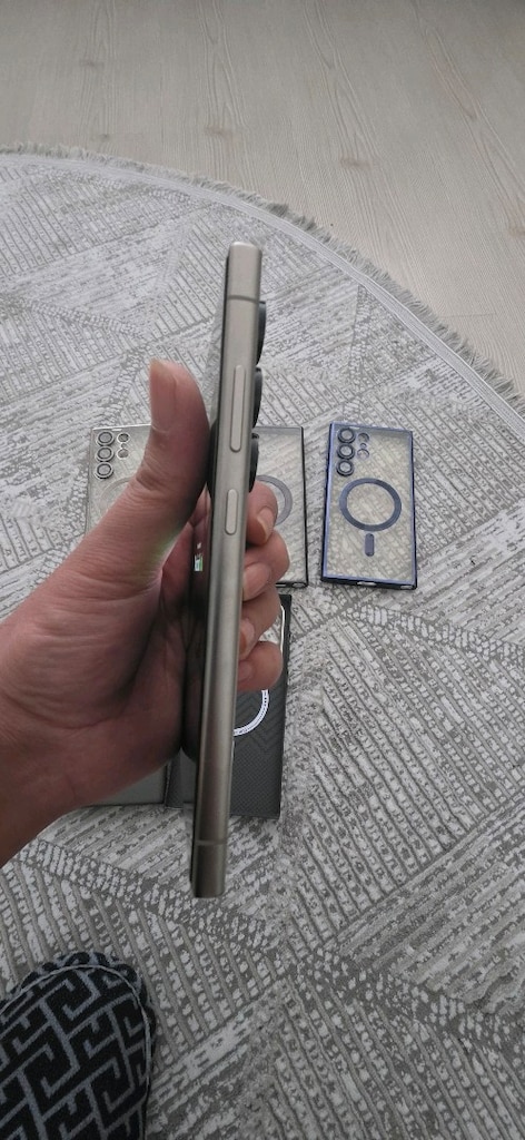 Samsung note 24 ultra 256 - 6