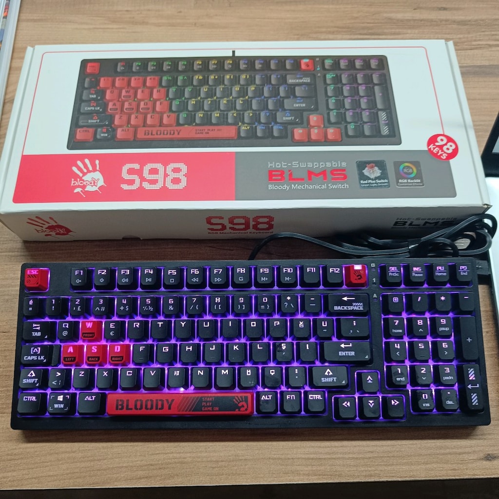 A4Tech Bloody S98 FIRE BLACK Hot Swappable Kablolu RGB Mekanik Gaming - 2