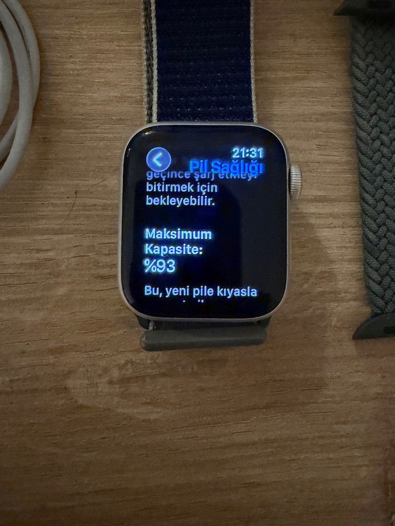 Apple Watch SE 2. nesil GPS 40 mm - 3