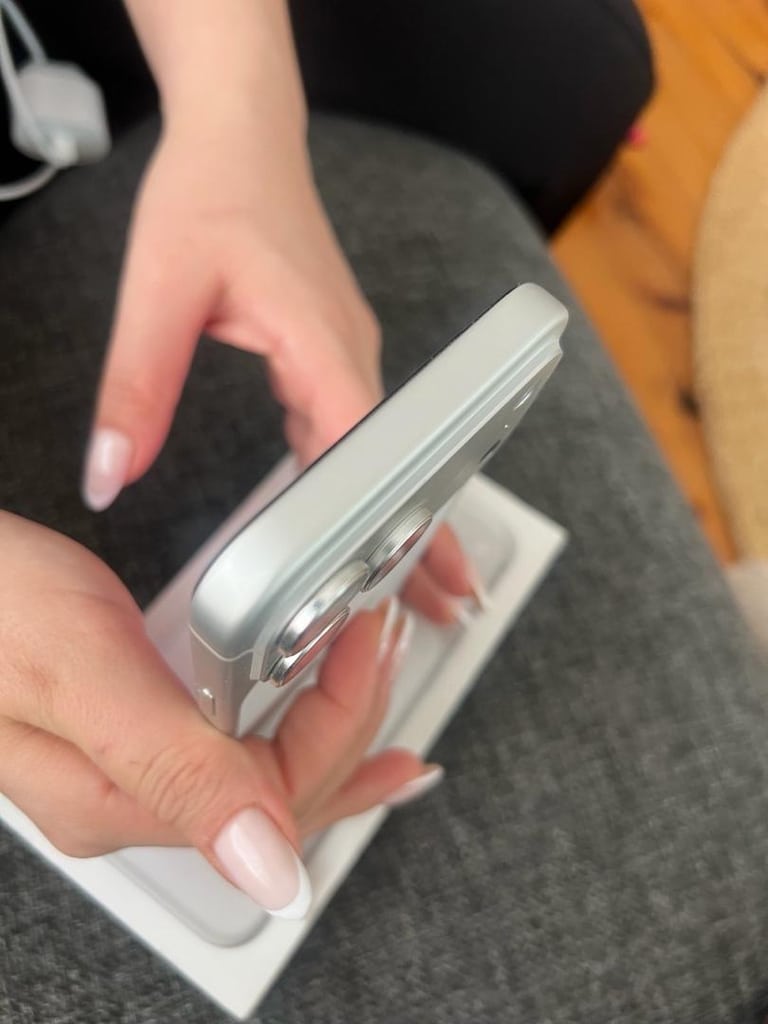iphone17 pro max - 4