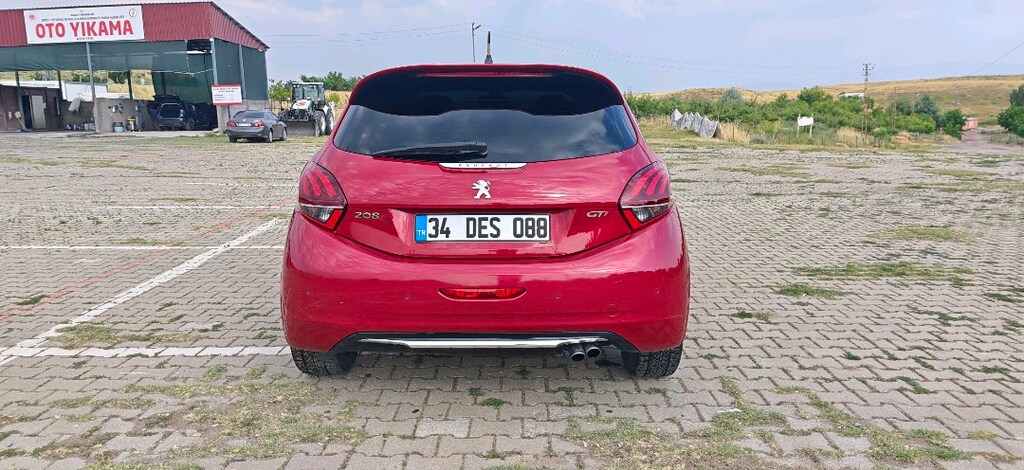 Peugeot 208 gti stock değişensiz hasarsız 2014 çıkışlı - 3