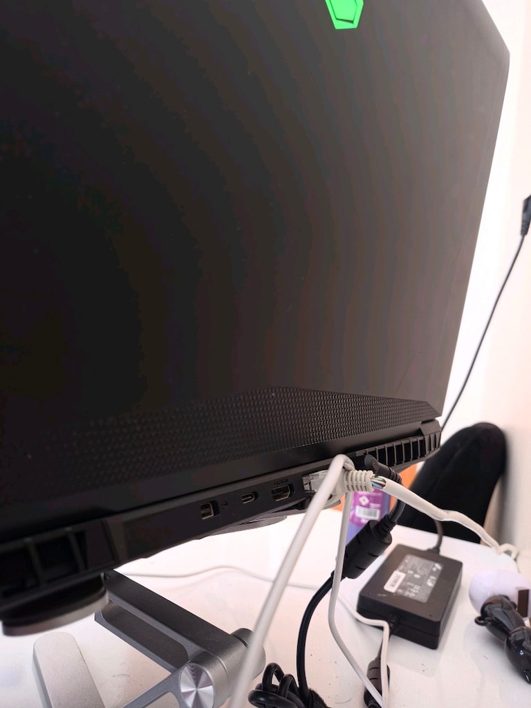 TEMİZ GAMİNG LAPTOP ALICISINA ŞİMDİDEN HAYIRLI OLSUN - 6