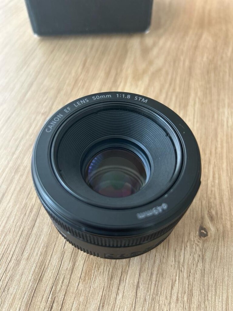 Canon Ef 50 mm F/1.8 STM Lens - 2