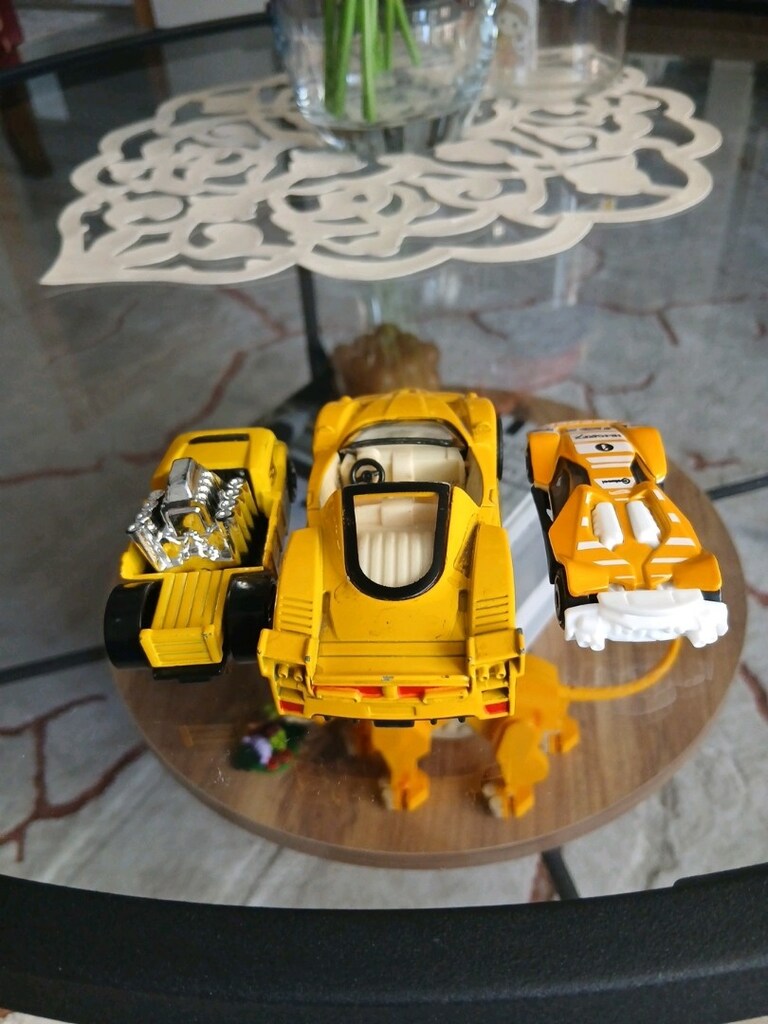Oyuncak araba - 4