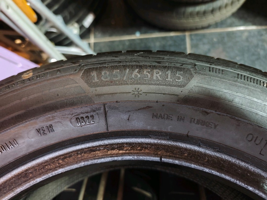 185 65 15 Goodyear 4 adet lastik - 4
