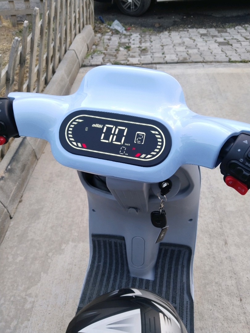 ÇOK TEMİZ ELEKTRİKLİ MOTOR AÇIKLAMAYI OKUMADAN MSJ ATMAYIN - 2