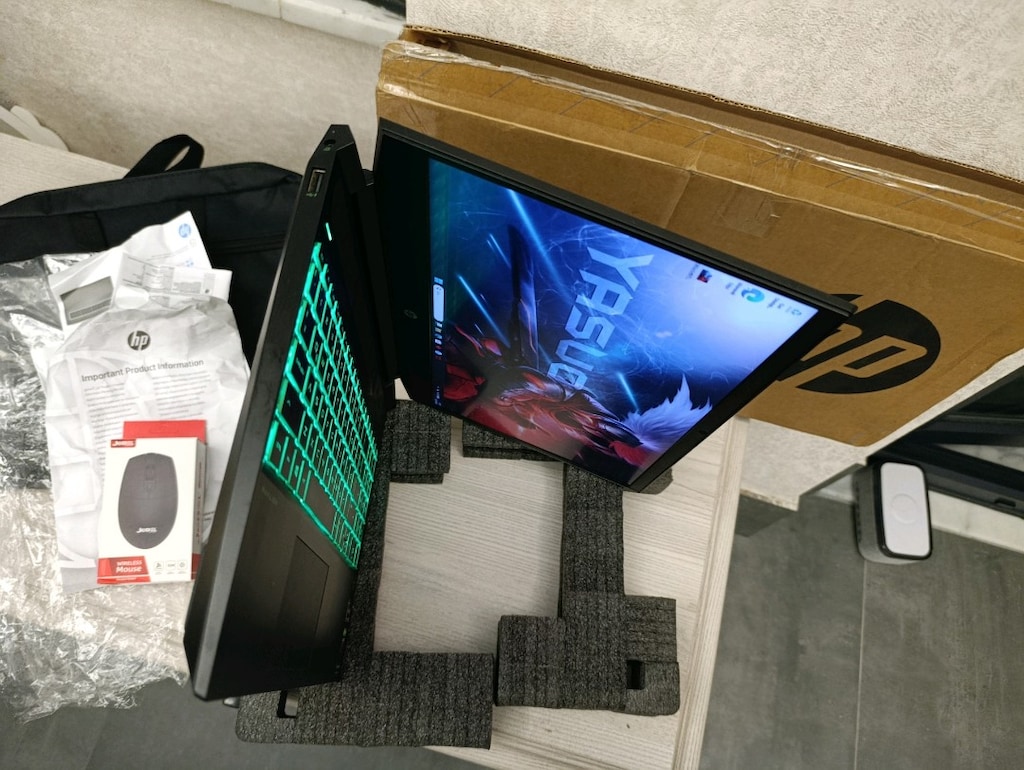 Temiz HP Pavilion Gaming | Ryzen 5 5600H - RTX 3050 - 16GB RAM - 144Hz - 5