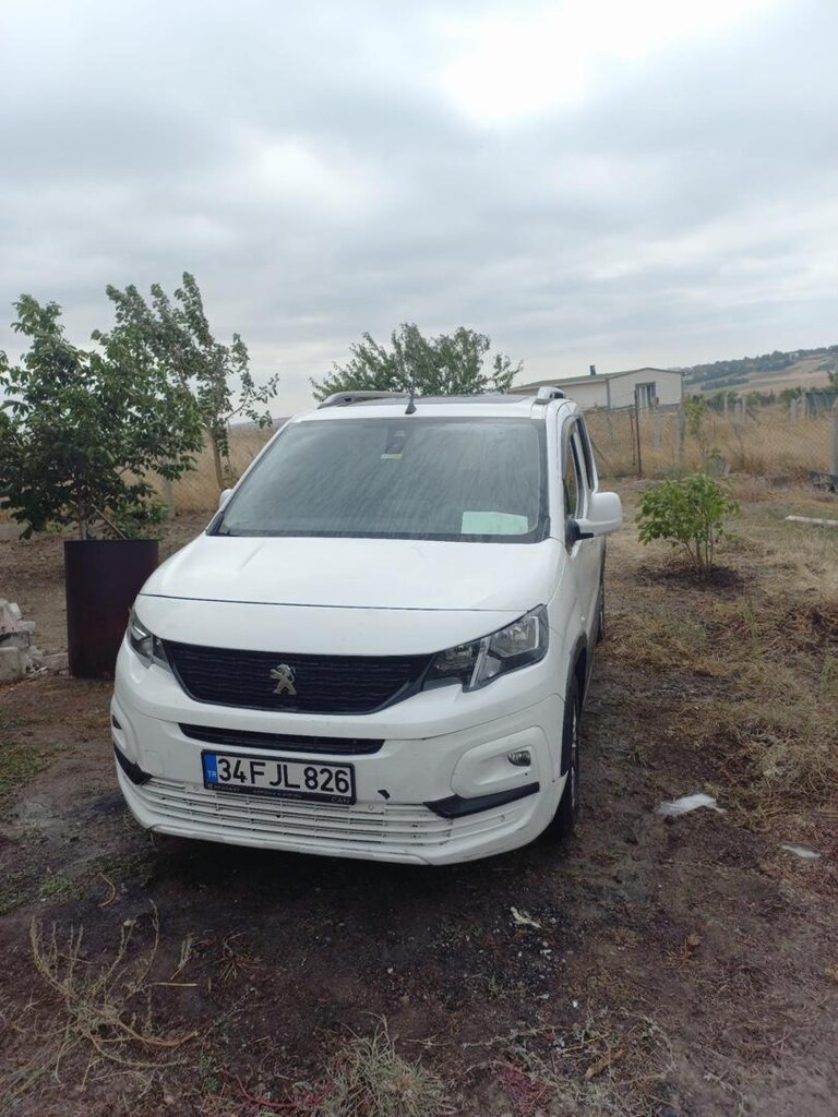 peugeot Rifter 1.5 BlueHDI Active Skypack - 4