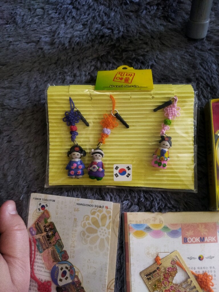 kore den orjinal kitap ayracı anahtarlık pin kalemlik magnet açacak - 6