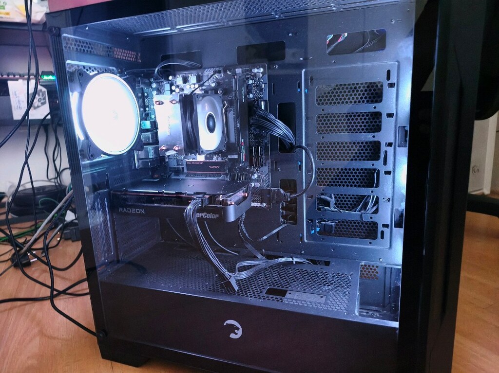 RX9060XT 16GB KASA - 6