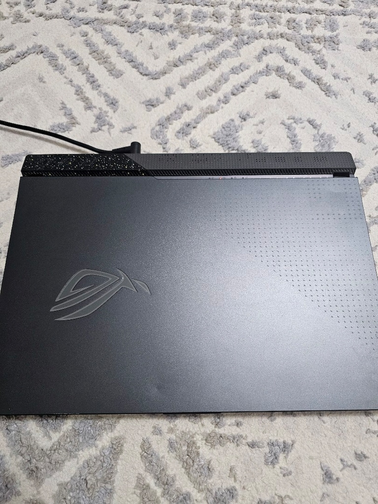 ASUS ROG Strix G15 G513RM-HQ163 | RTX 3060 | Ryzen 7 6800H | - 2