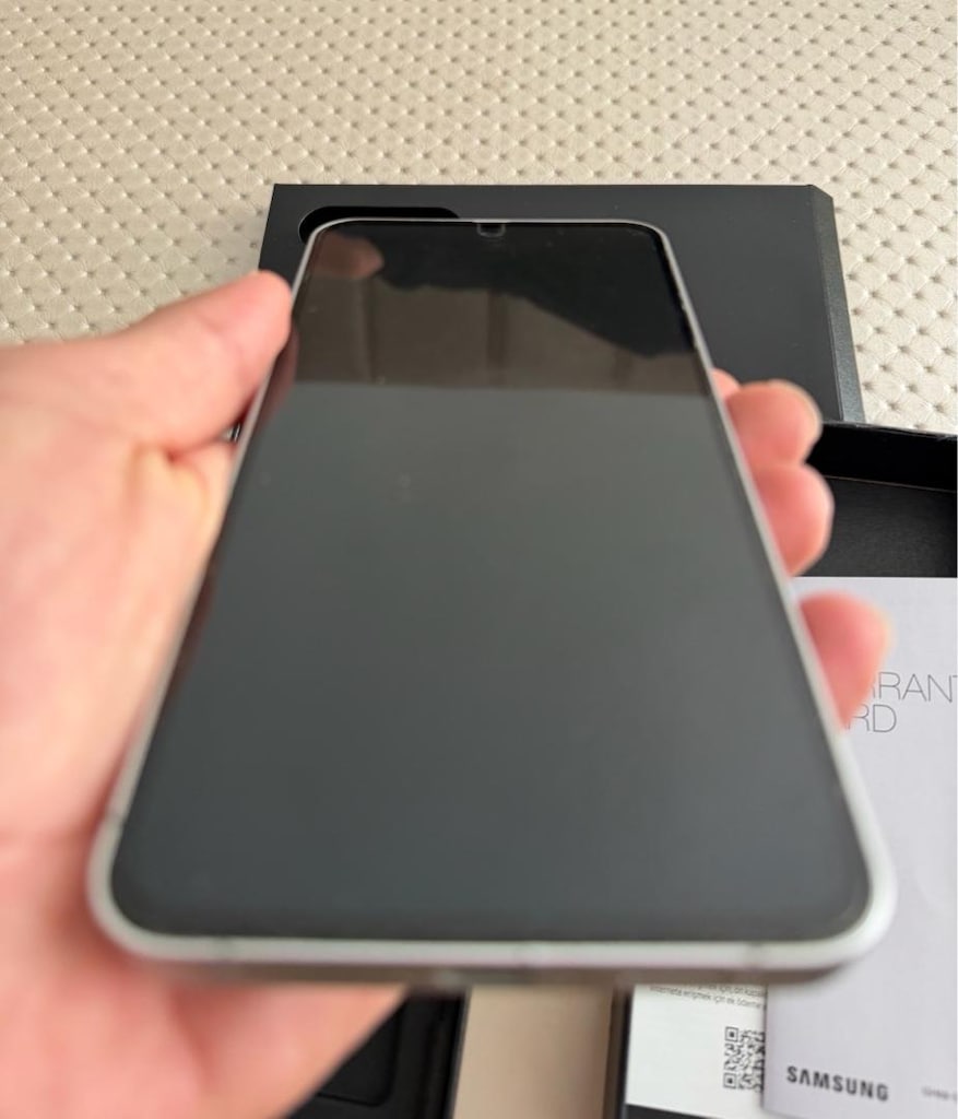 Samsung S24 FE (GARANTİLİ) - 2