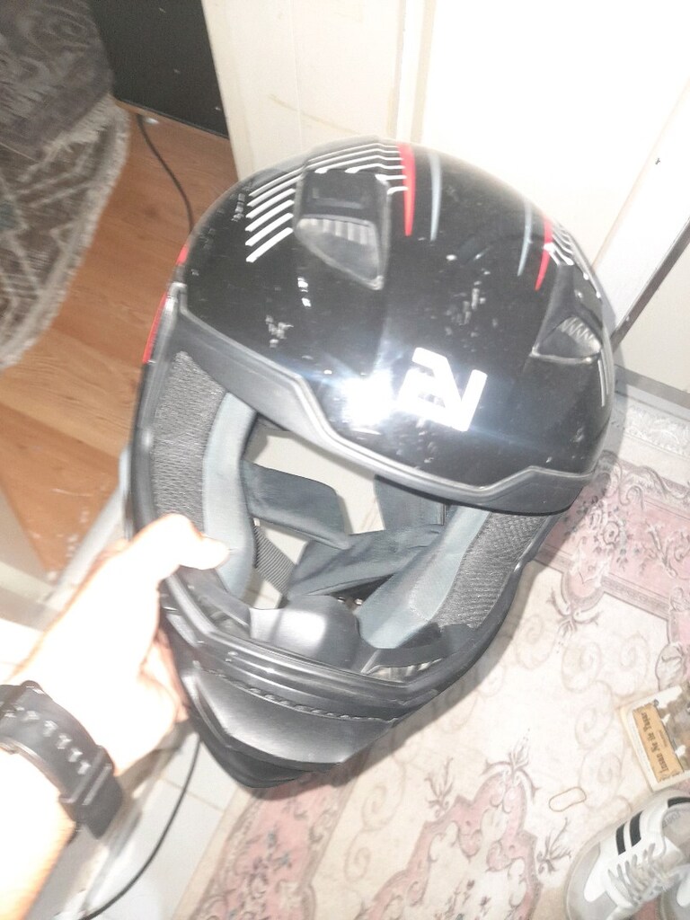l beden kask vıizor takma yeri kirik - 3