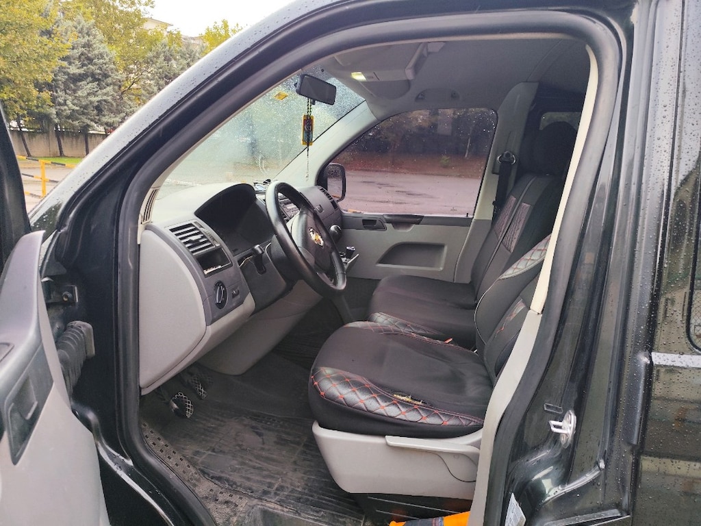 Transporter 1.9 2008 model - 8