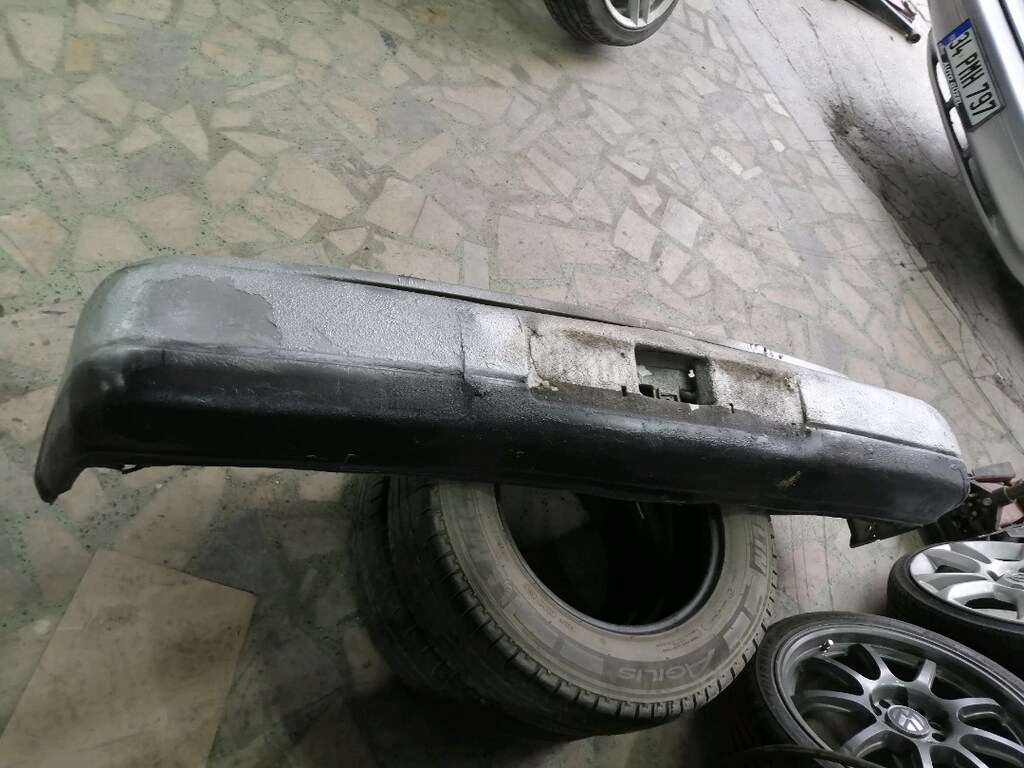 Mazda e2200 ön tampon 1996-2000 - 6