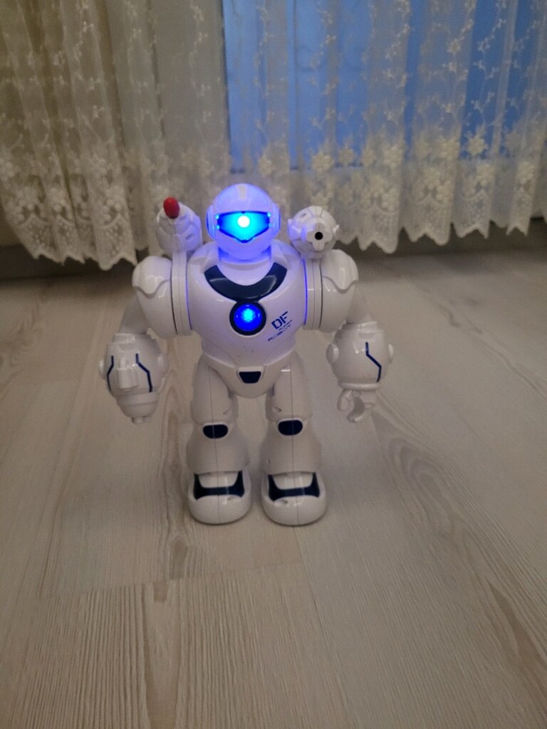 ROBOT Sesli & Işıklı - 2