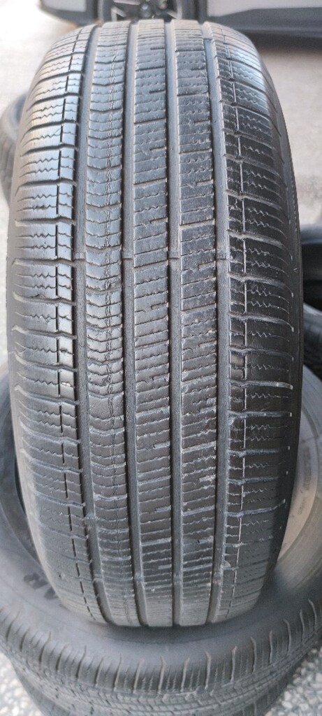 215 65 16 Goodyear lastik - 2