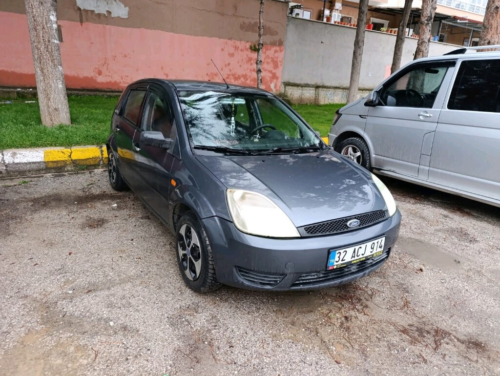 Ford Fiesta 1.4 TDCİ conford - 10