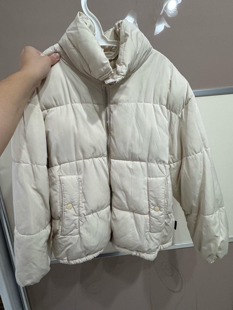 Pull&Bear Kadın Krem Şişme Mont - 3
