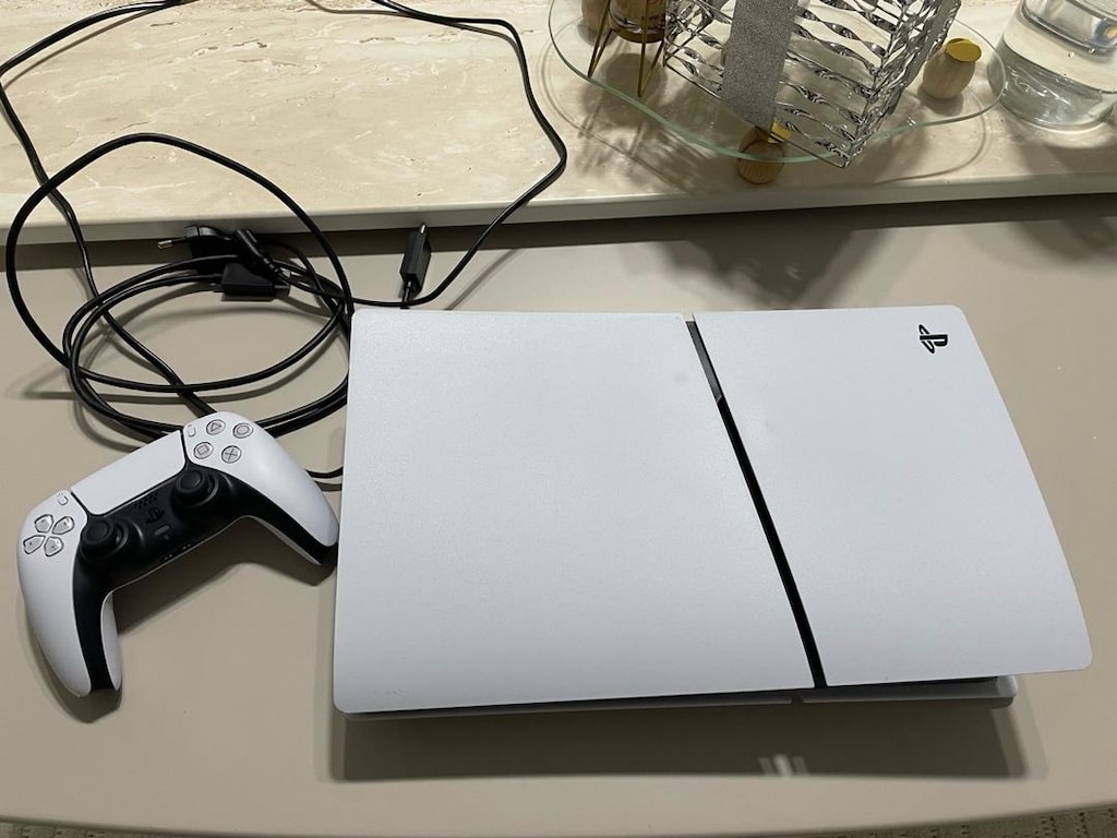playstation5 tek kol sarj +şarj istasyonu slim kasa digital versiyon