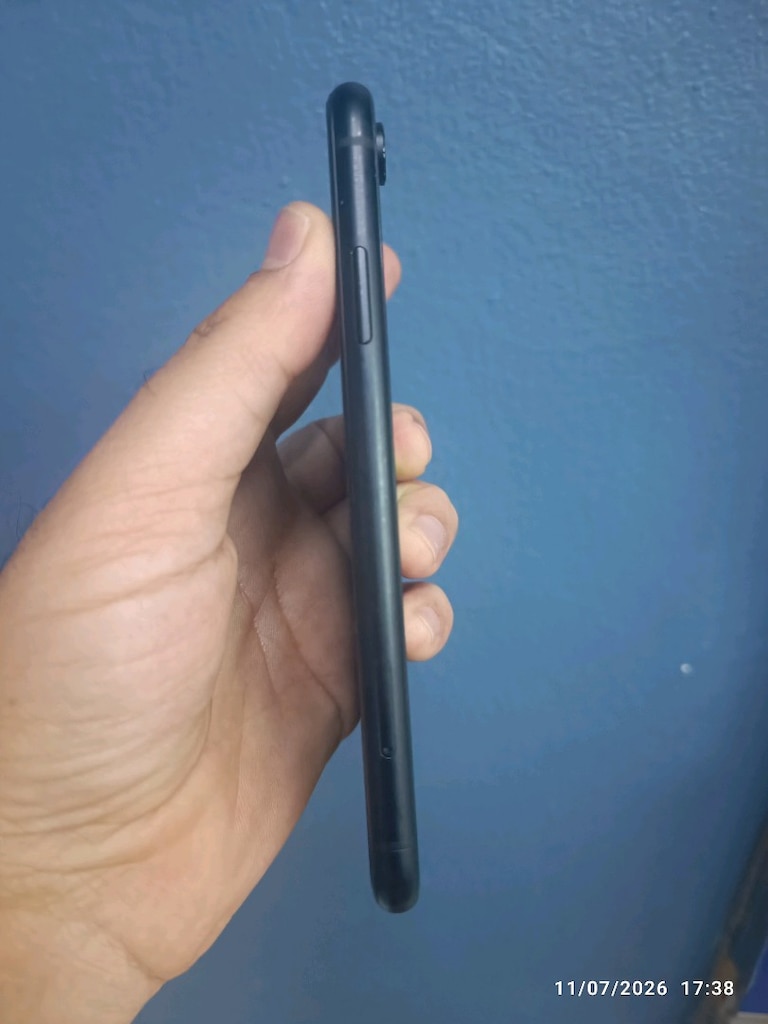 APPLE İPHONE XR 128 GB TR - 4
