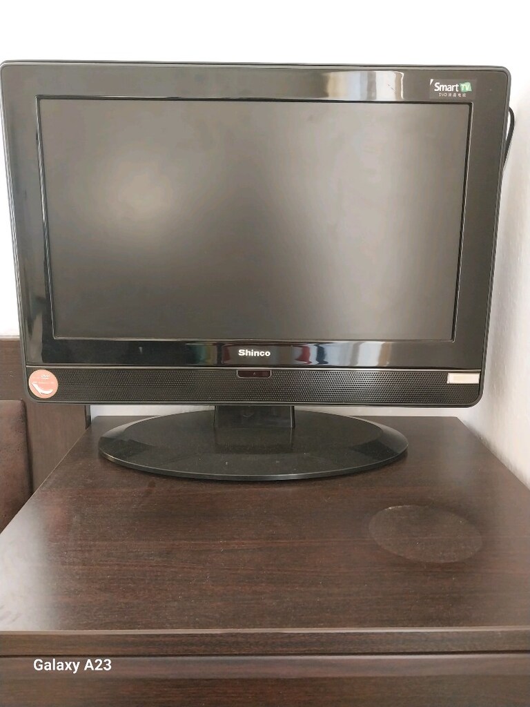 YURT DIŞINDAN ALINMA DVD OYNATICILI 50CM ÇAPINDA TELEVİZYON - 3