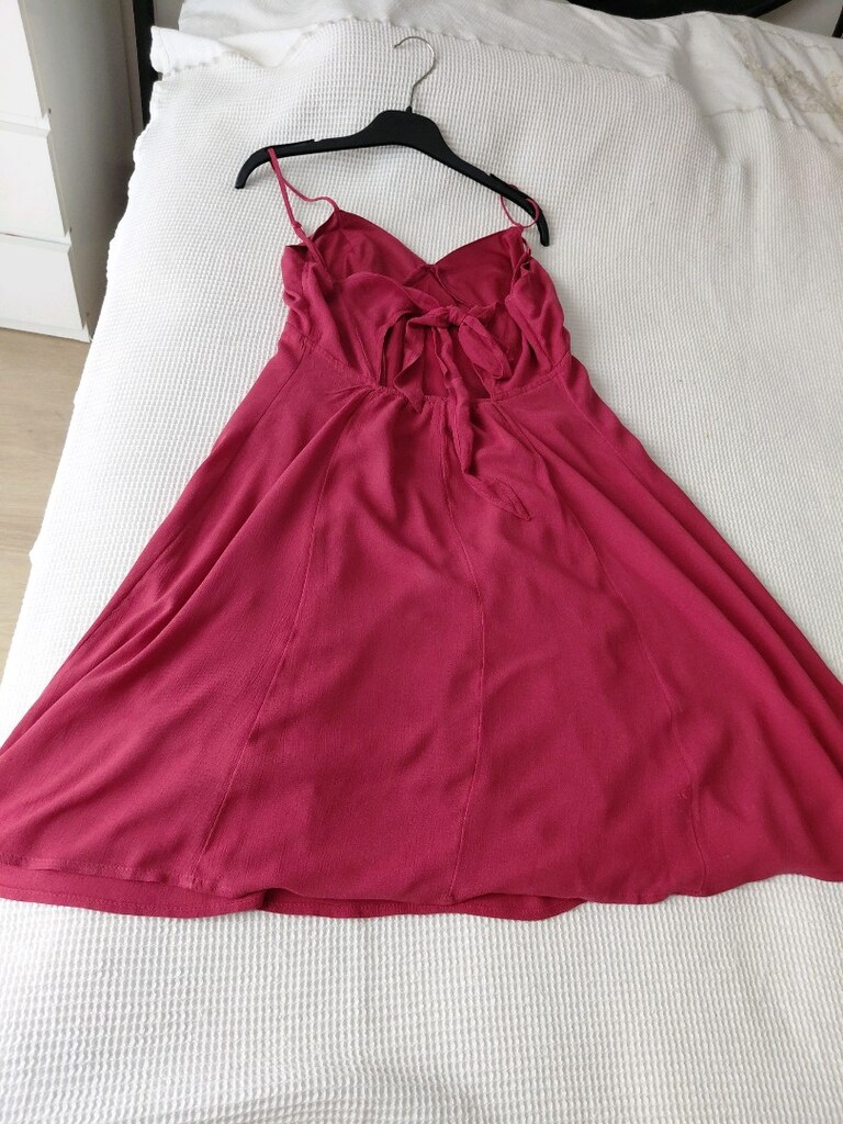 H&M kırmızı Viskon krep elbise — görsel 2/9