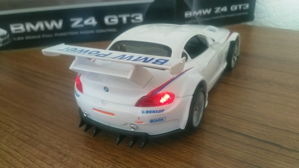 UZAKTAN KUMANDALI BMW Z4 SPOR ARABA - 16